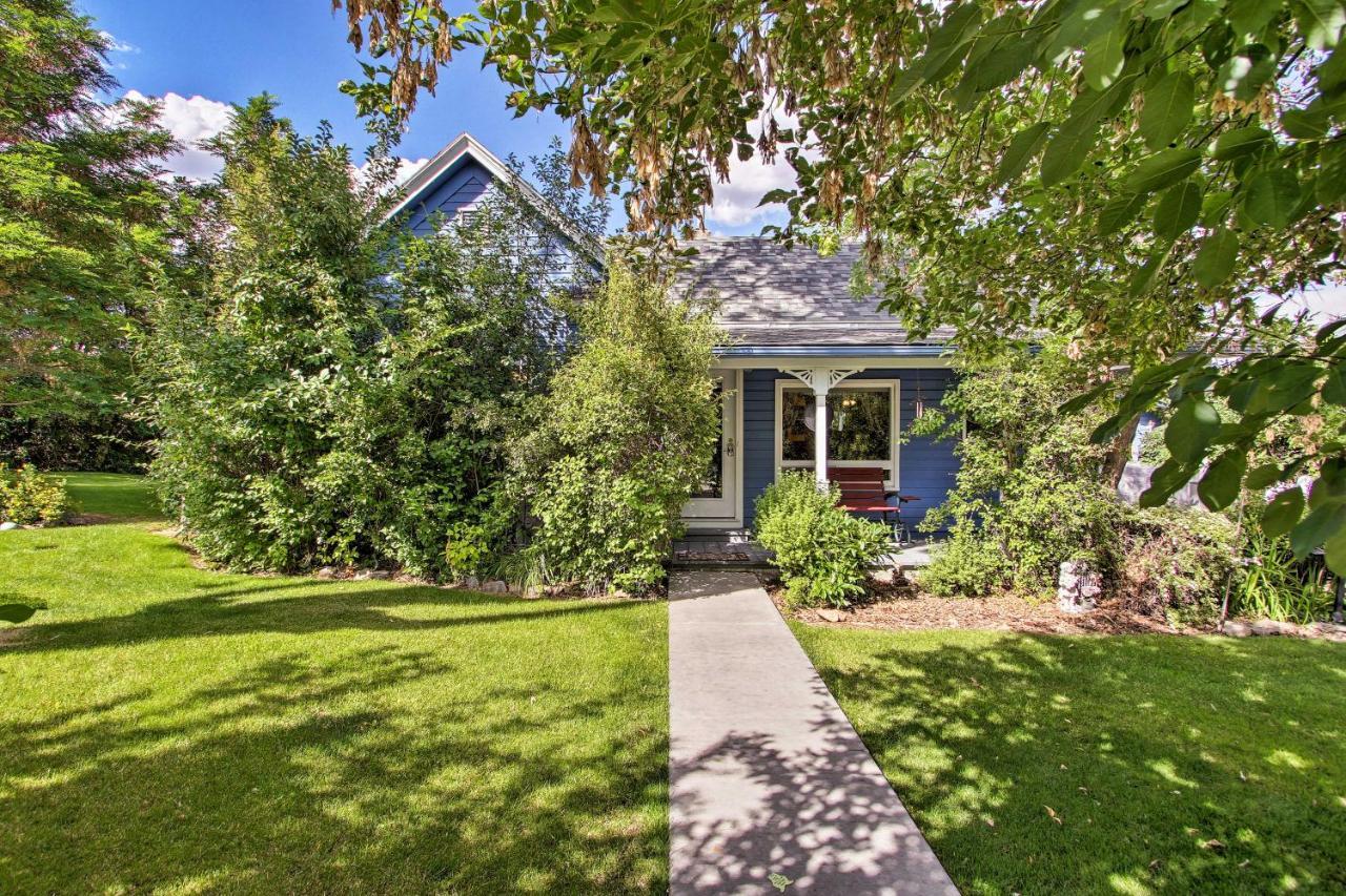 Cozy Home With Hot Tub Half Mi To Salmon River! Esterno foto